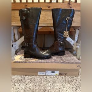 Born Gibb Leather Tall Riding Boots. Wide Calf Size 6
